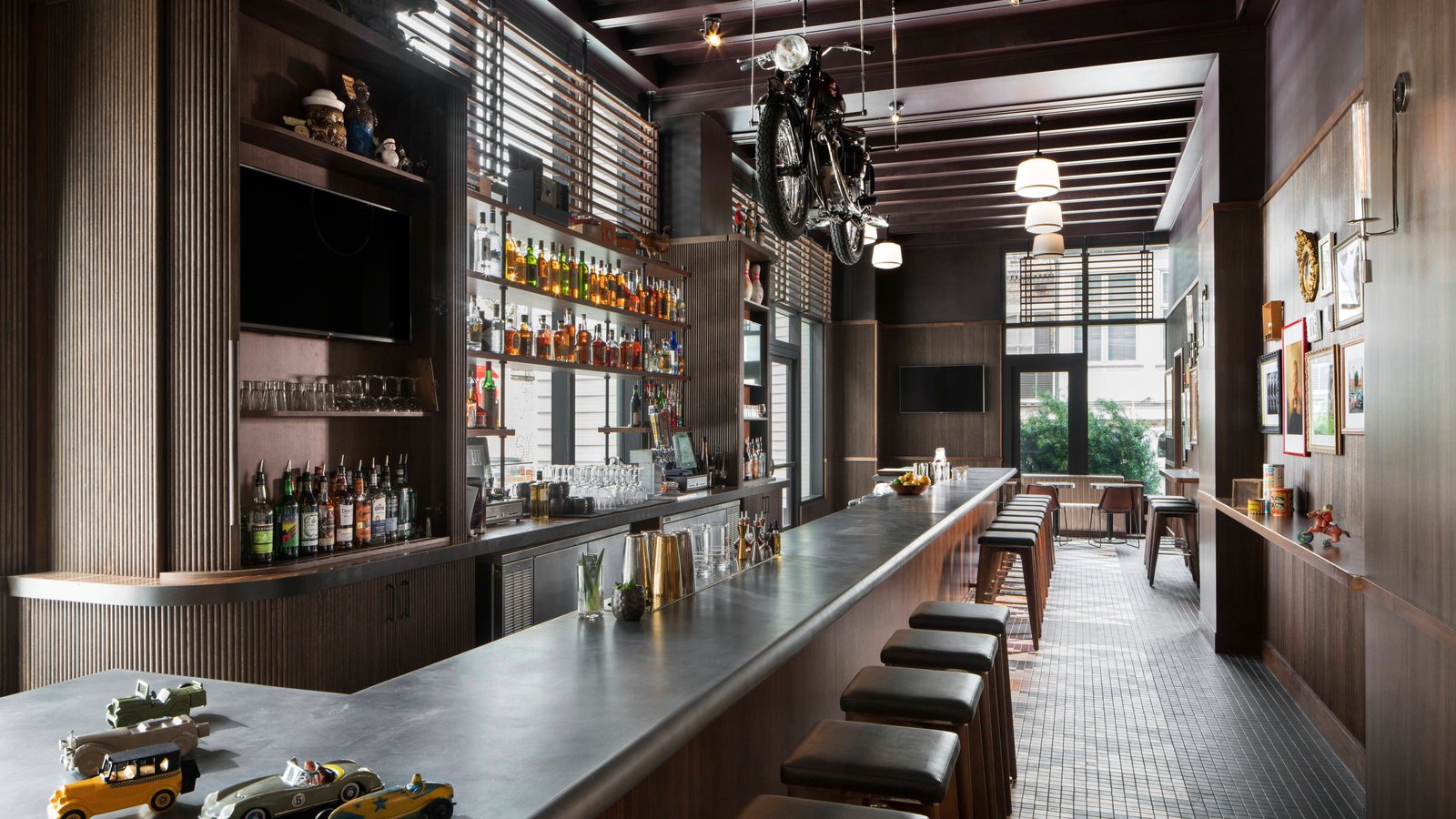 Perry Lane Hotel, a Luxury Collection Hotel, Savannah, eat & drink