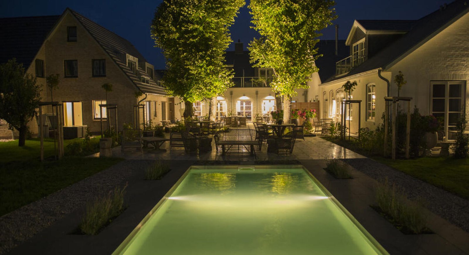 Hotel Hof Galerie, how it began