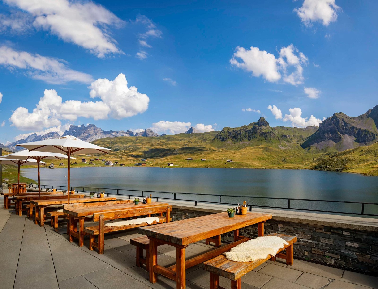 Frutt Mountain Resort, at the table