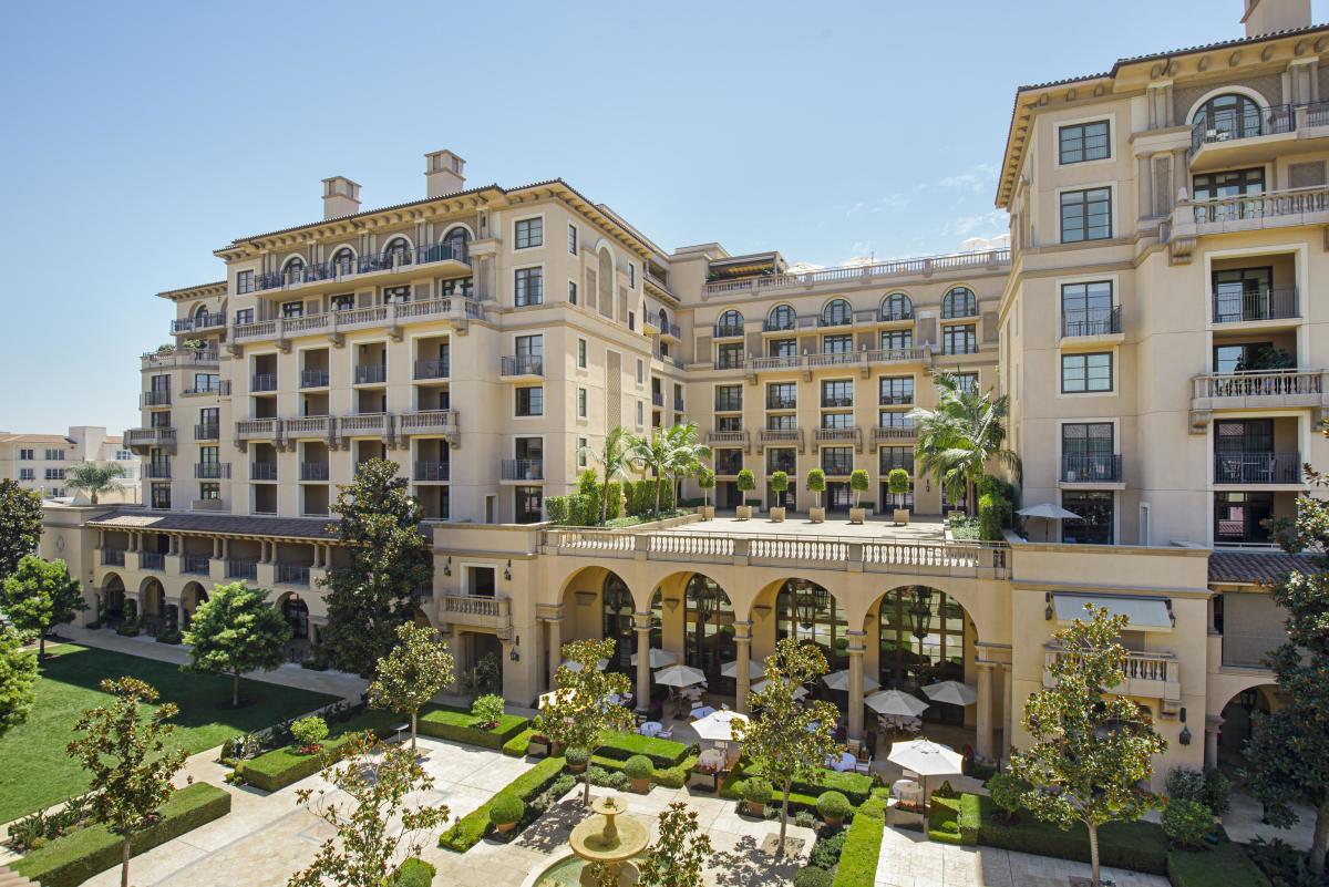 The Maybourne Beverly Hills — vibe
