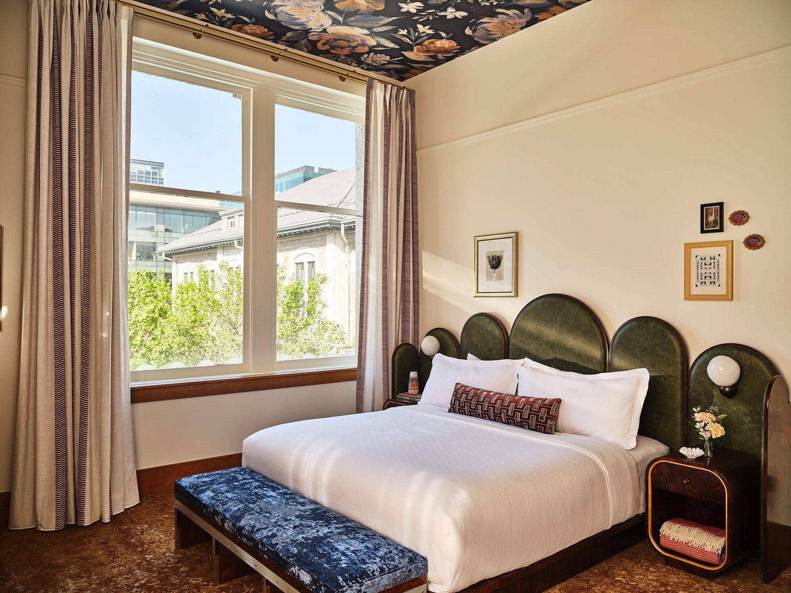 The Crawford Hotel, rooms