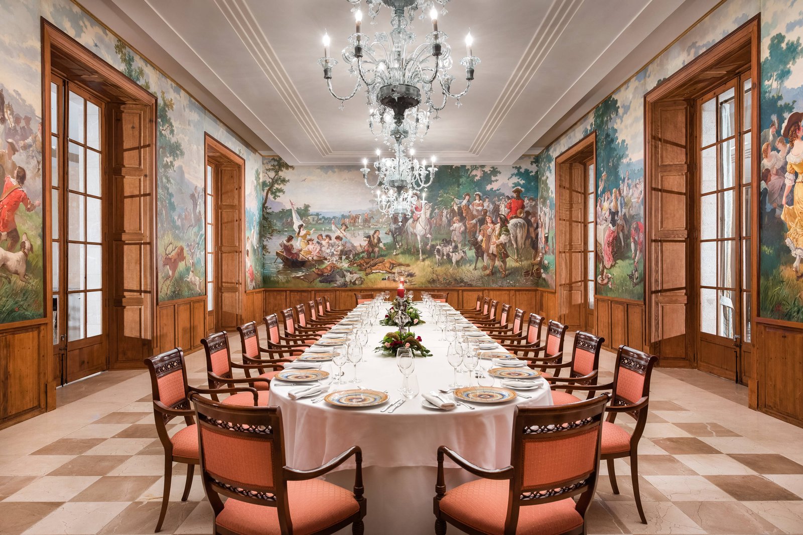 Castillo Hotel Son Vida, eat & drink