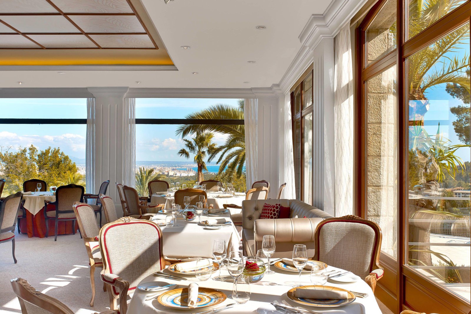 Castillo Hotel Son Vida, eat & drink