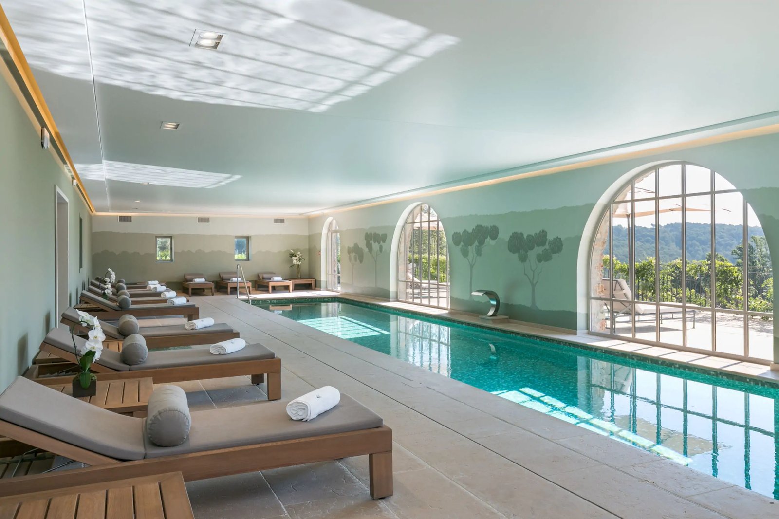 Chateau de Berne Hotel Spa Cellars, the pool