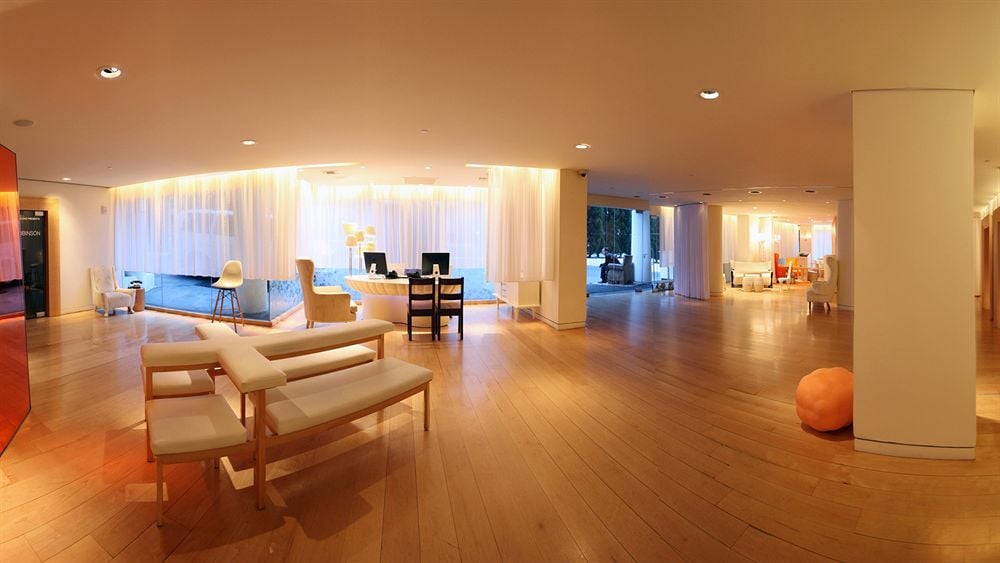 Mondrian Los Angeles — vibe