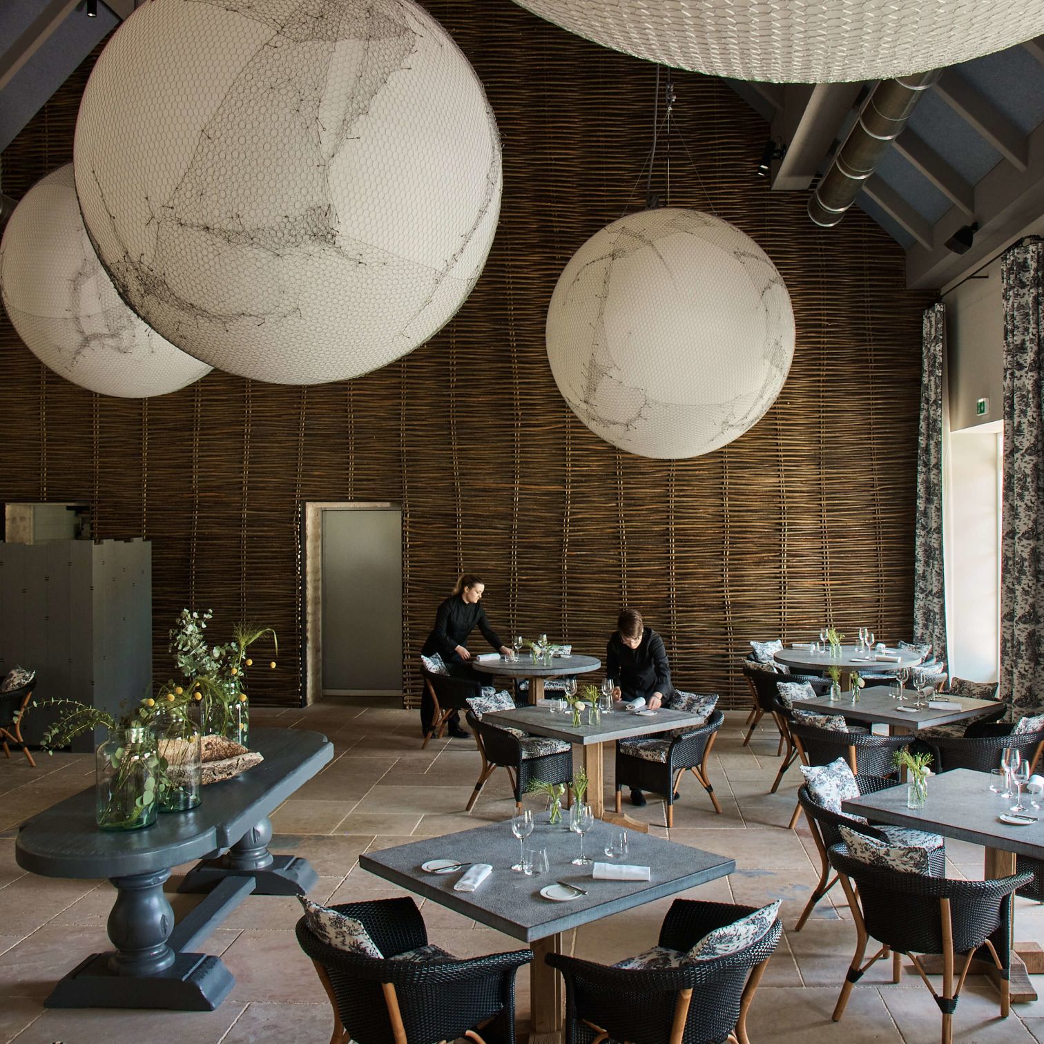 COMO Le Montrachet