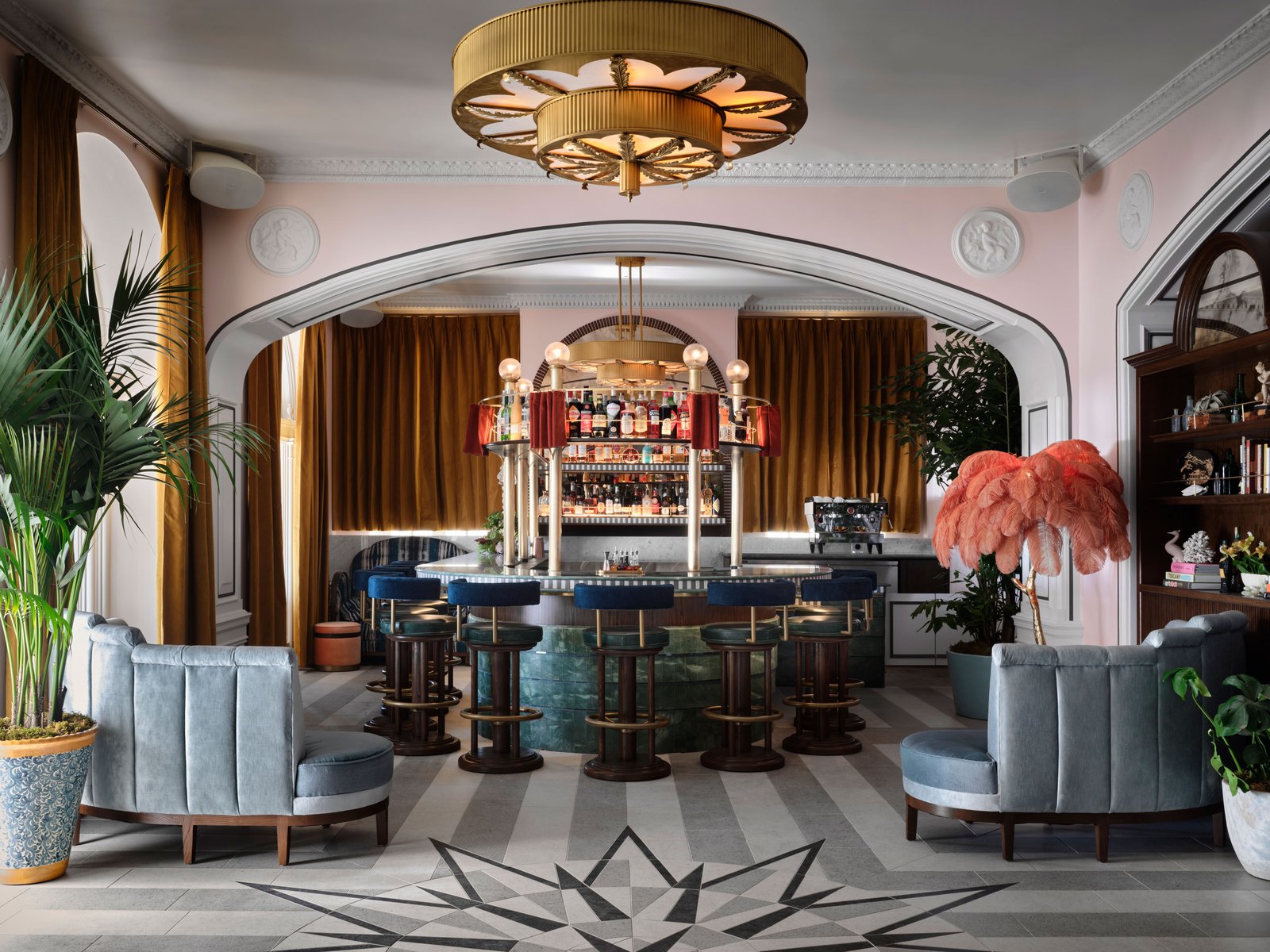 The Georgian Hotel — eat & drink