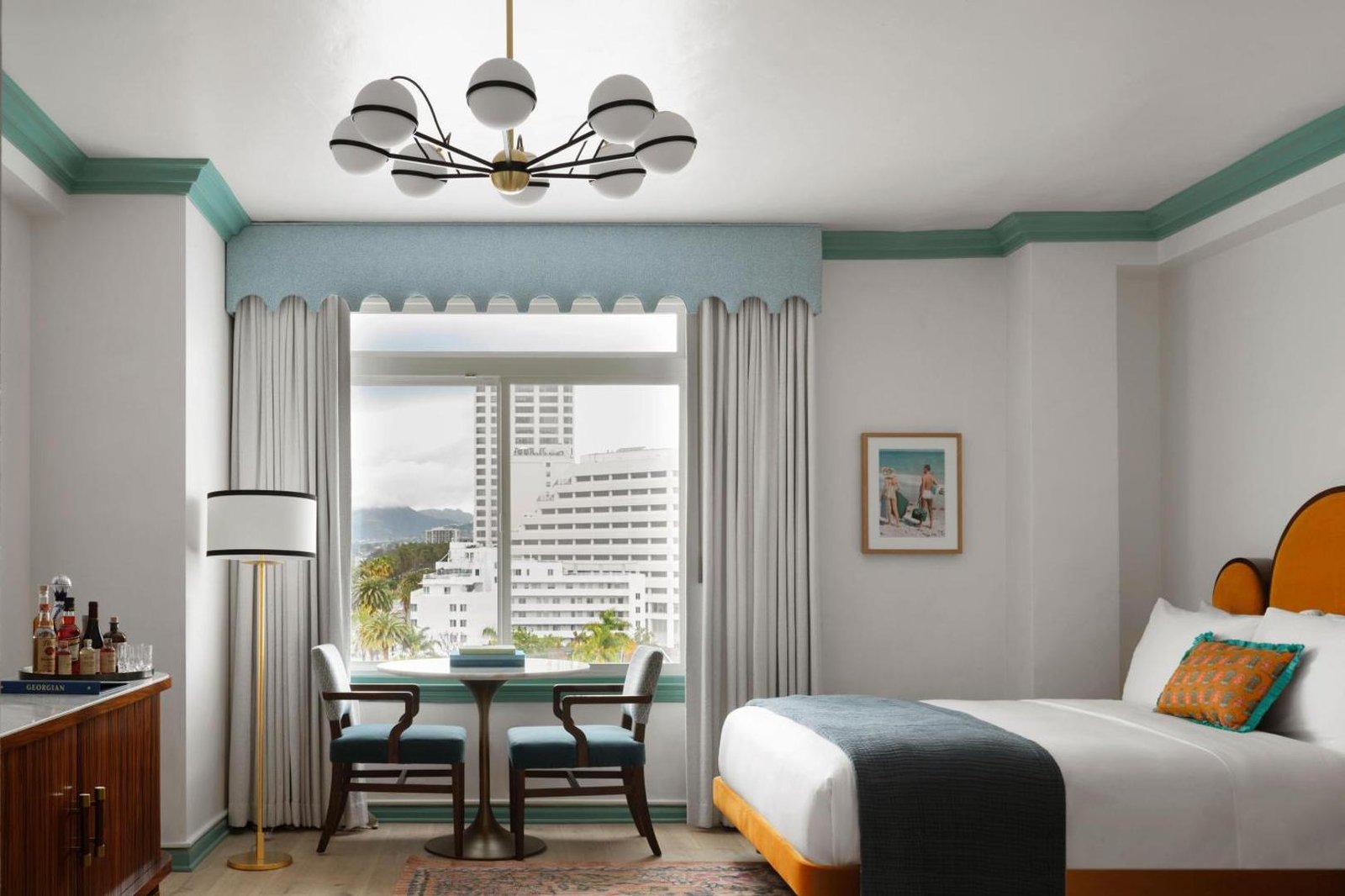 The Georgian Hotel — rooms