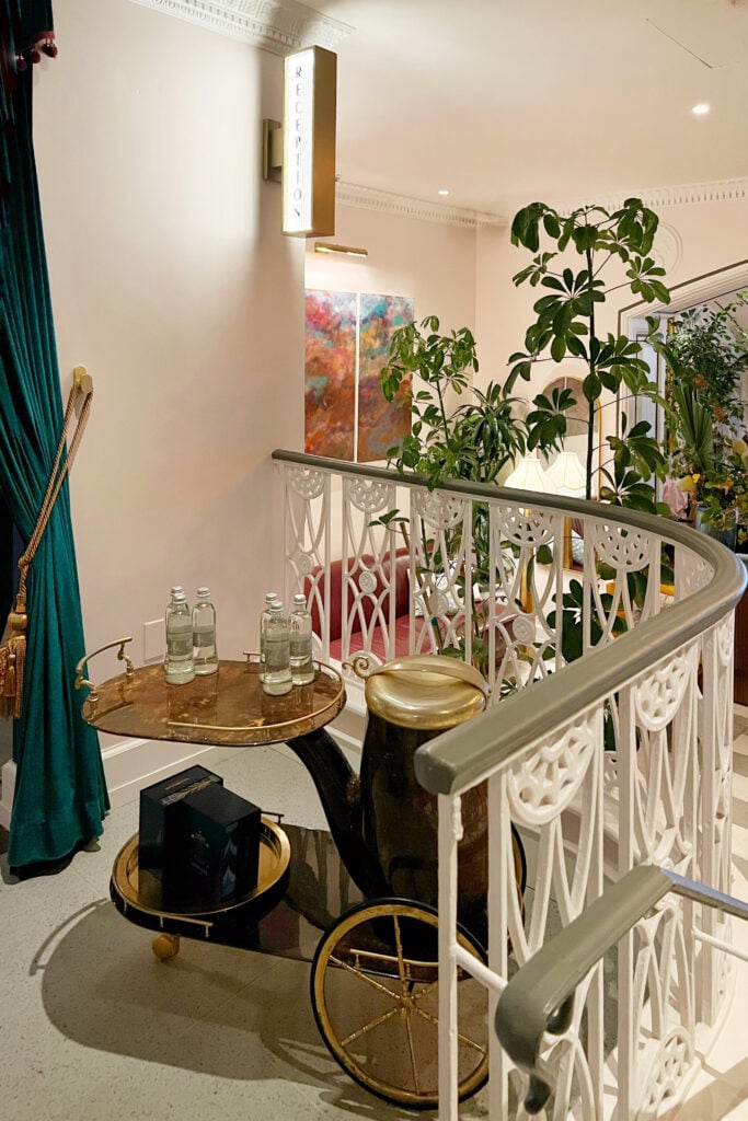 The Georgian Hotel — vibe