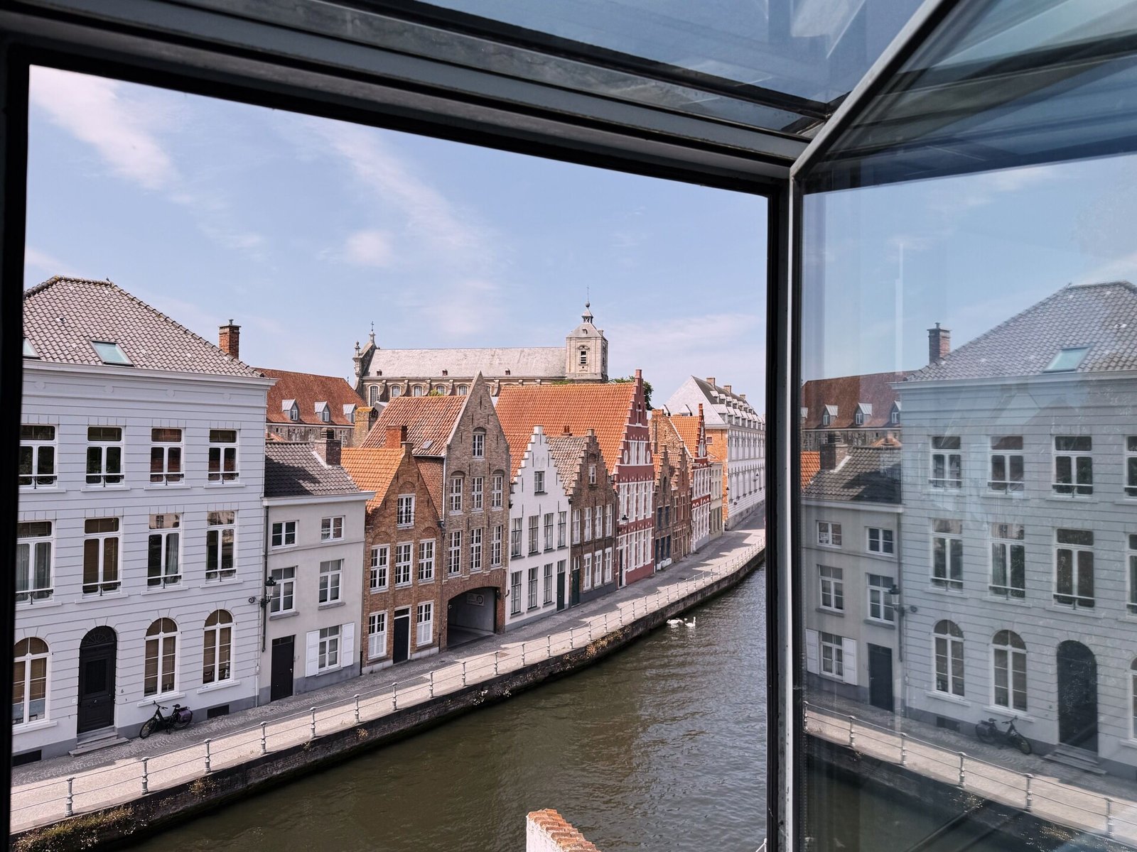 Hotel Van Cleef, vibe