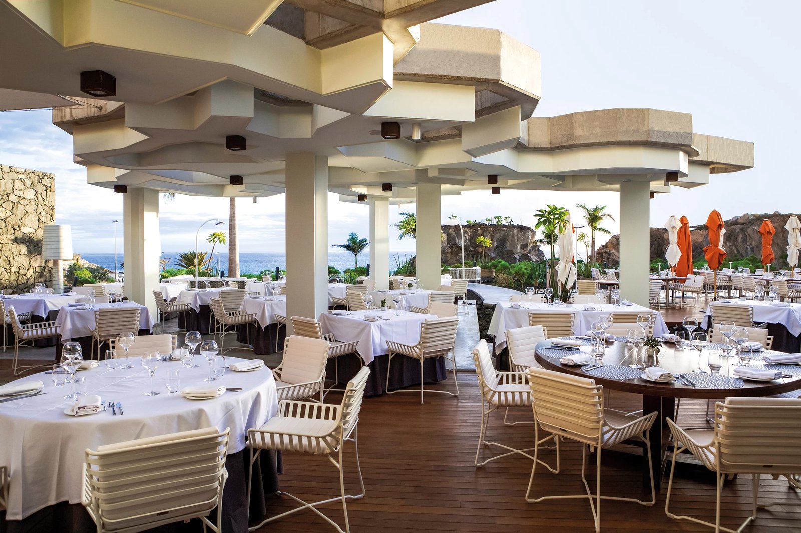 Royal Hideaway Corales Suites