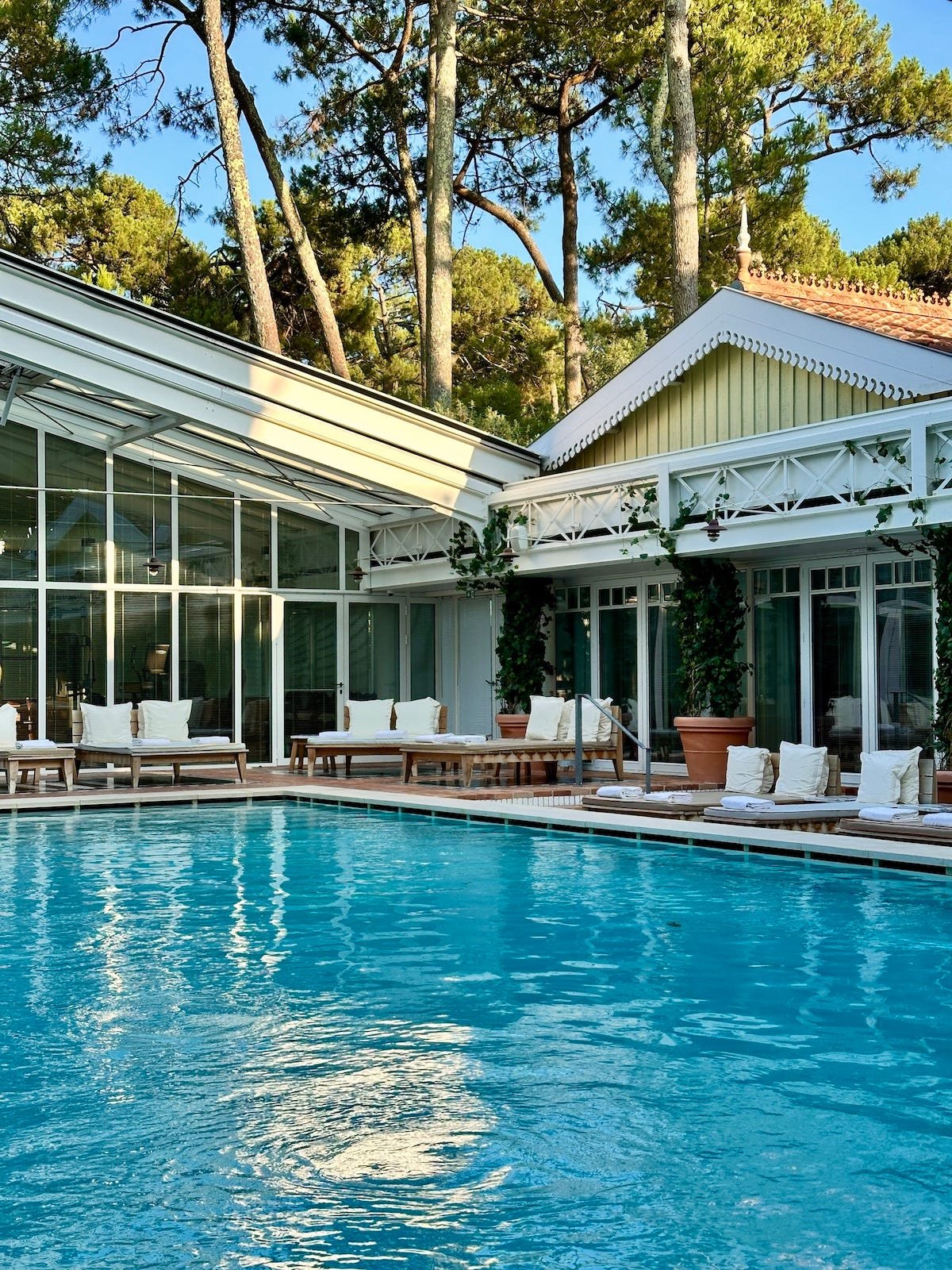 Ha(a)ïtza, the pool