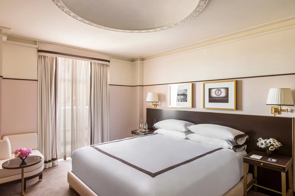 Sunset Tower Hotel — rooms