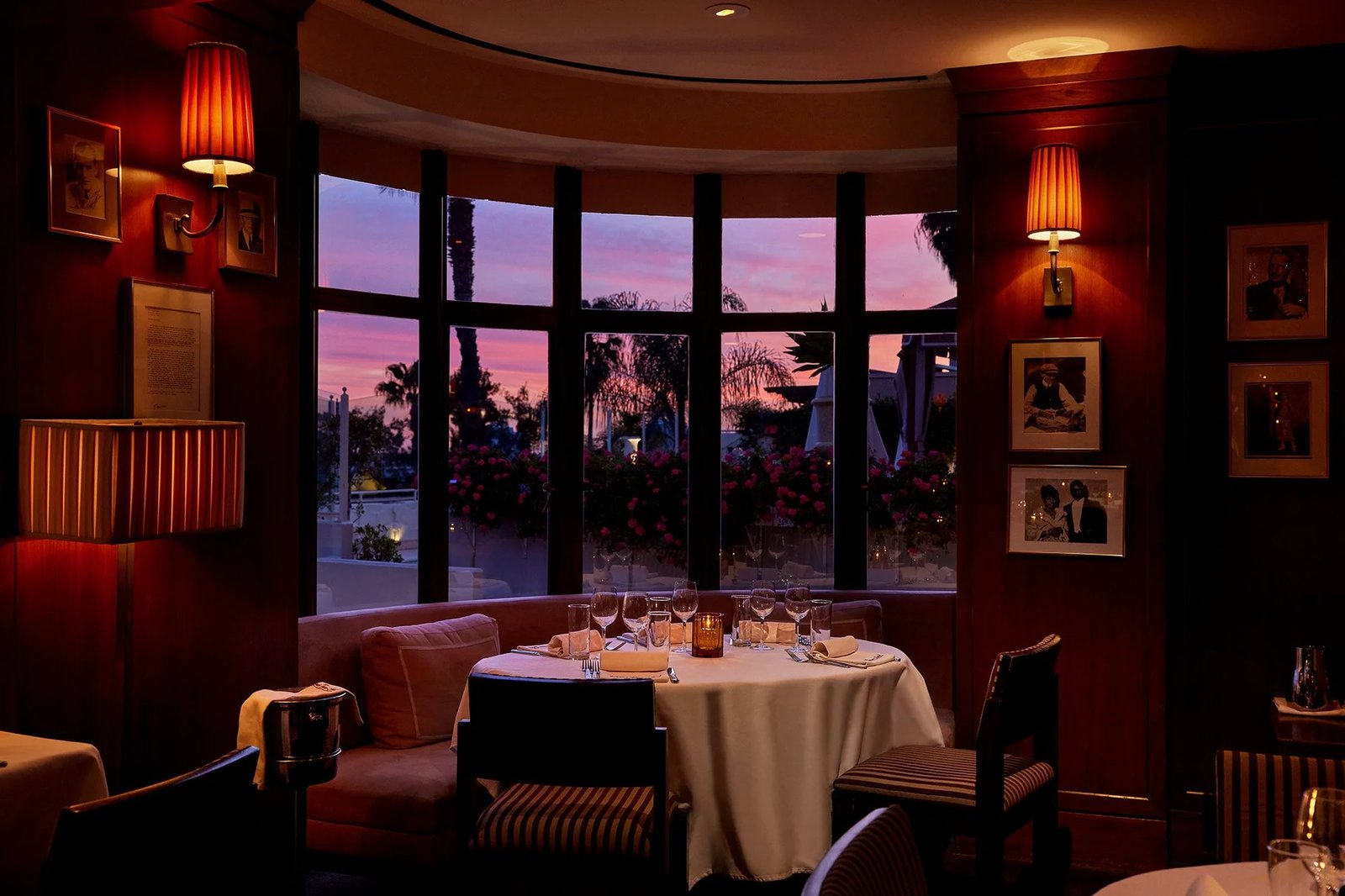 Sunset Tower Hotel — eat & drink