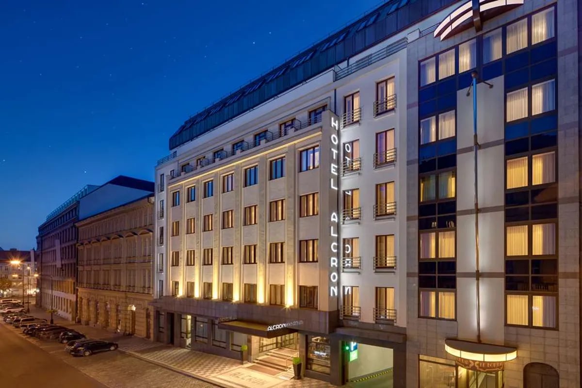 Almanac X Alcron Prague, backstory
