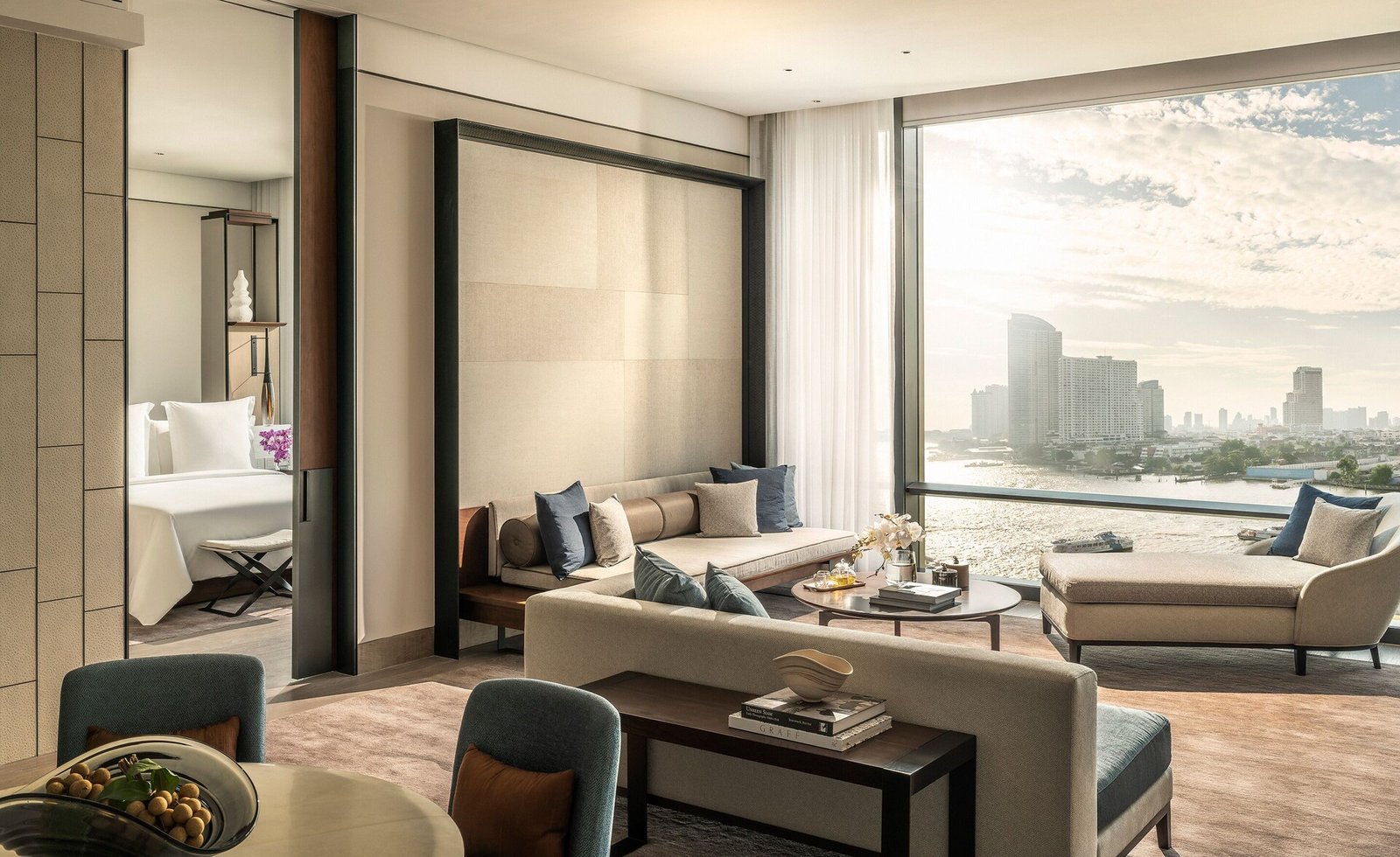 Four Seasons Hotel Bangkok at Chao Phraya River — rooms