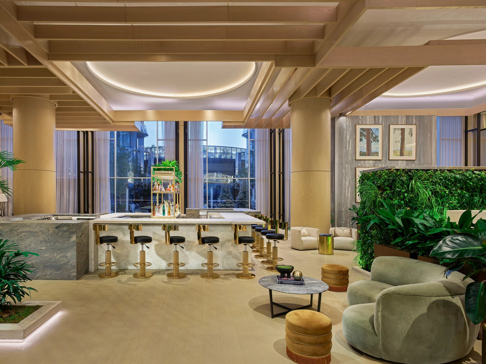 Fairmont Century Plaza — eat & drink