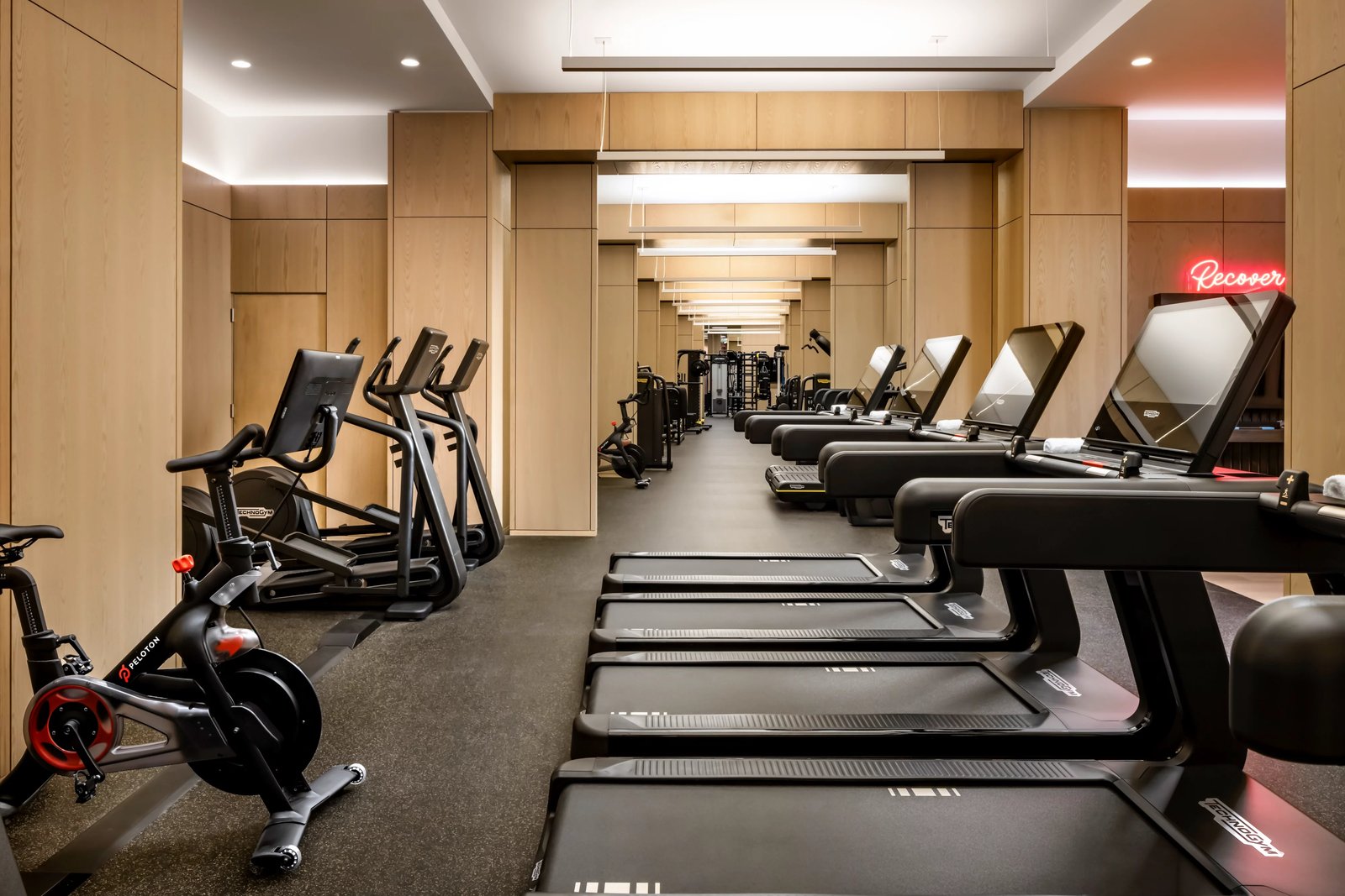 Fairmont Century Plaza — wellness