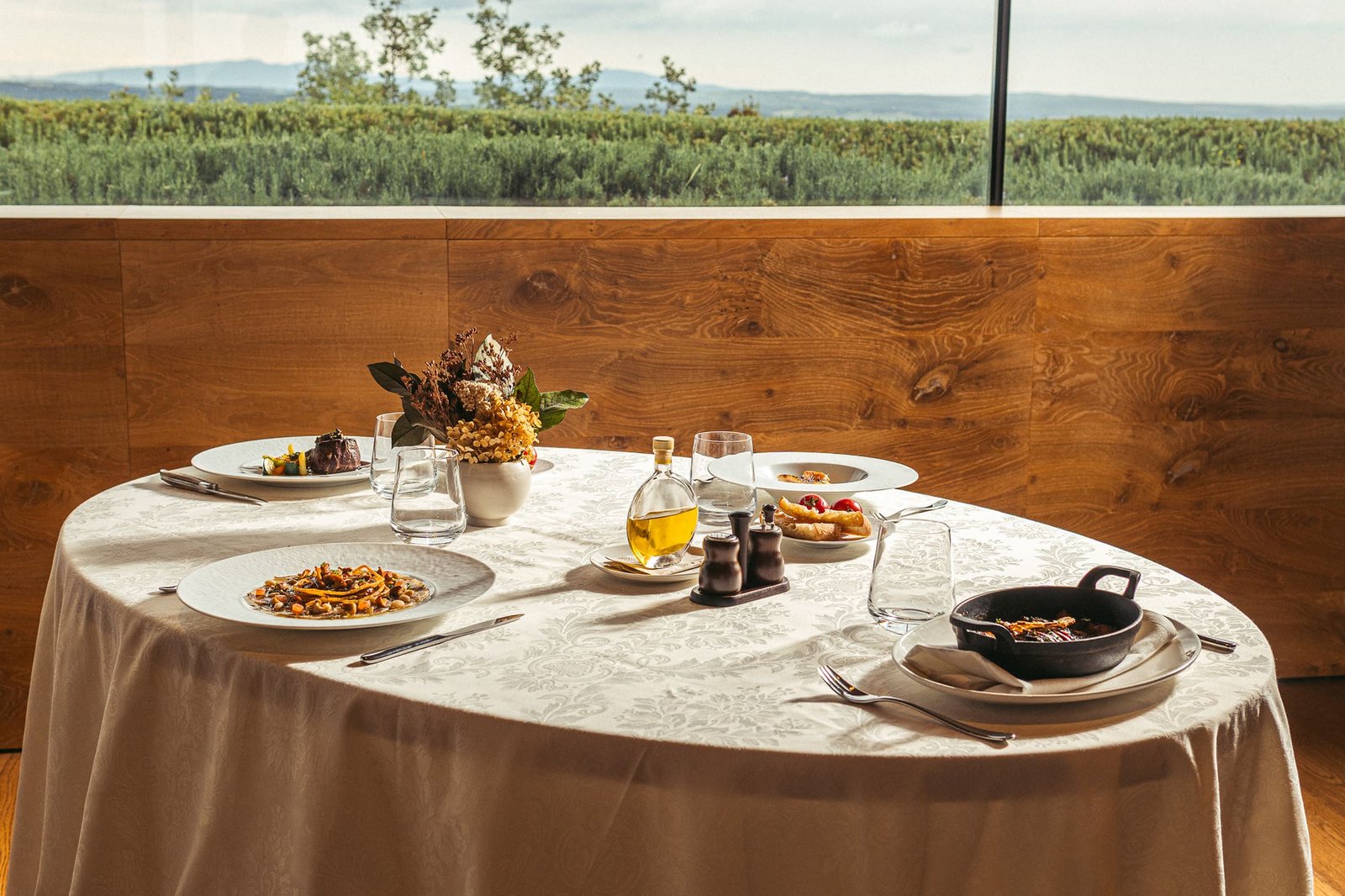 Hotel Esperit Roca, eat & drink