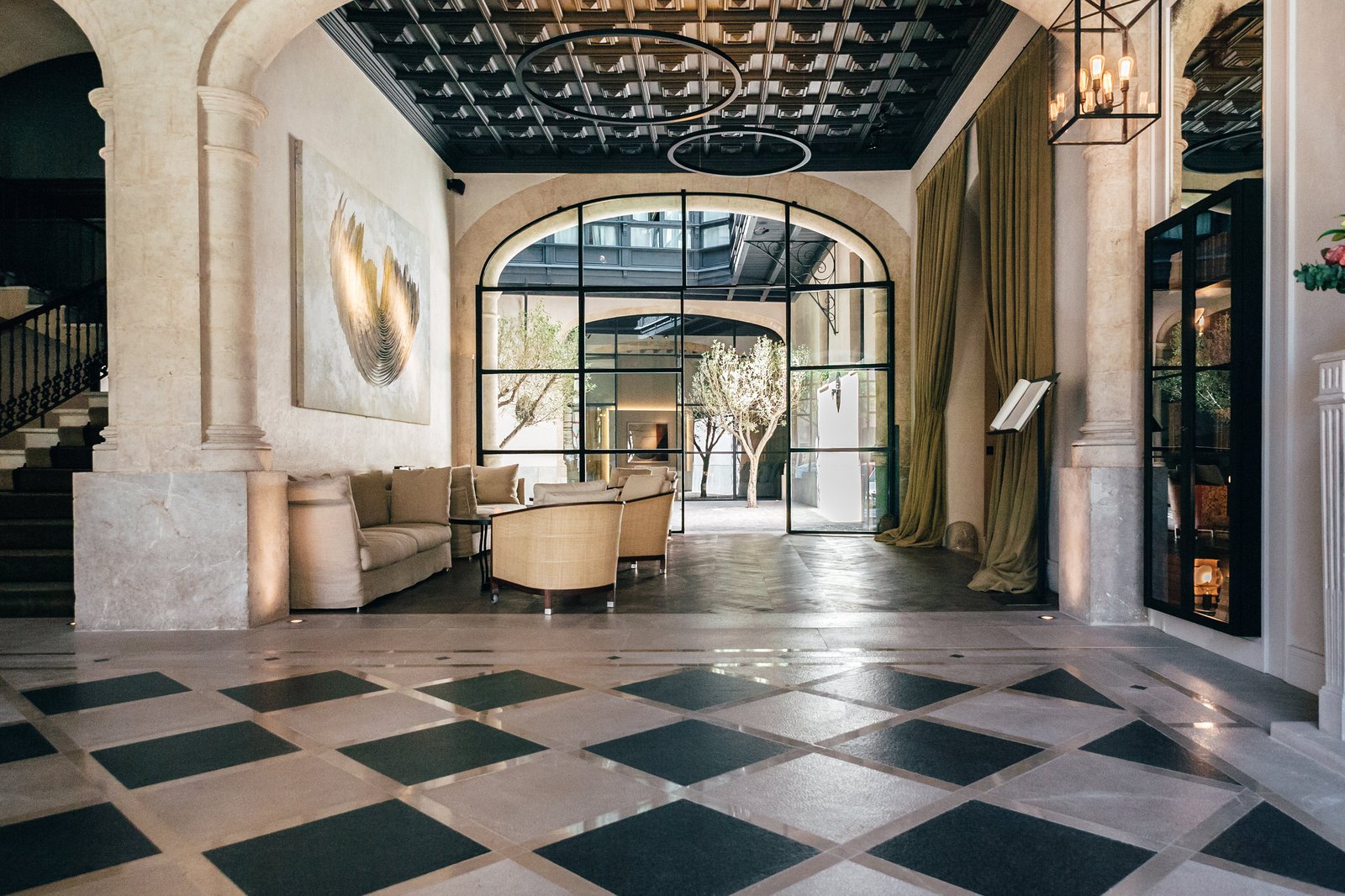 Sant Francesc Hotel Singular, vibe