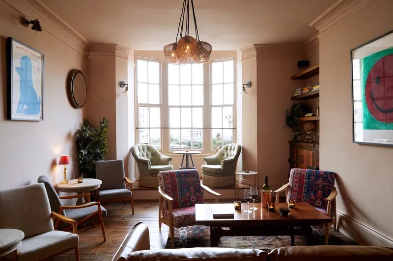 Artist Residence Brighton, vibe