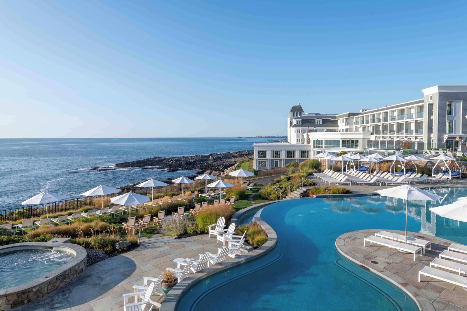 Cliff House Maine, the pool
