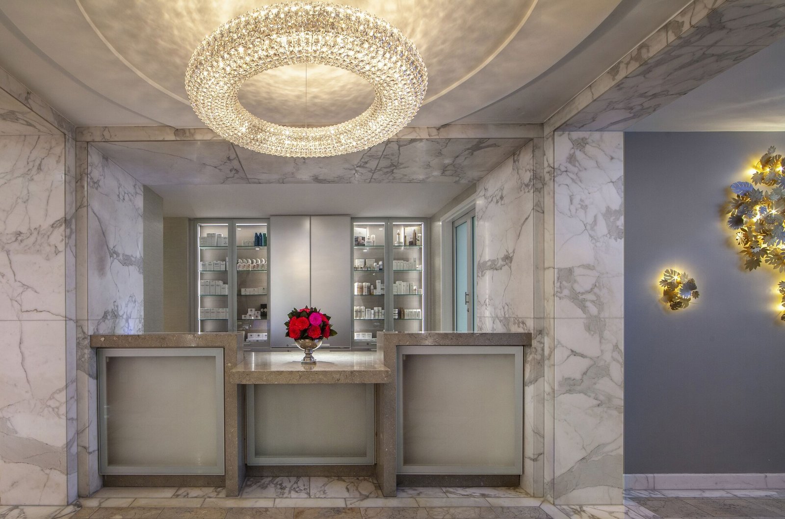 The Peninsula Beverly Hills — vibe