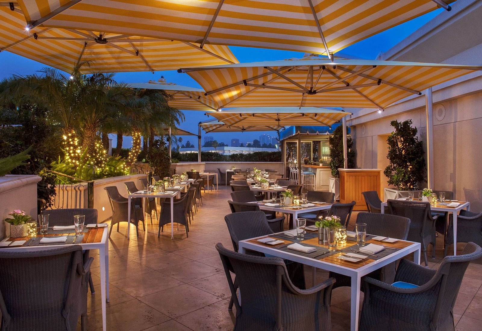 The Peninsula Beverly Hills — eat & drink