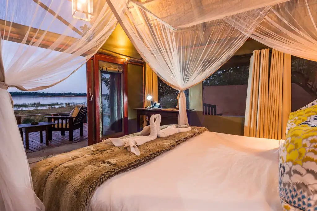 Royal Zambezi Lodge, rooms