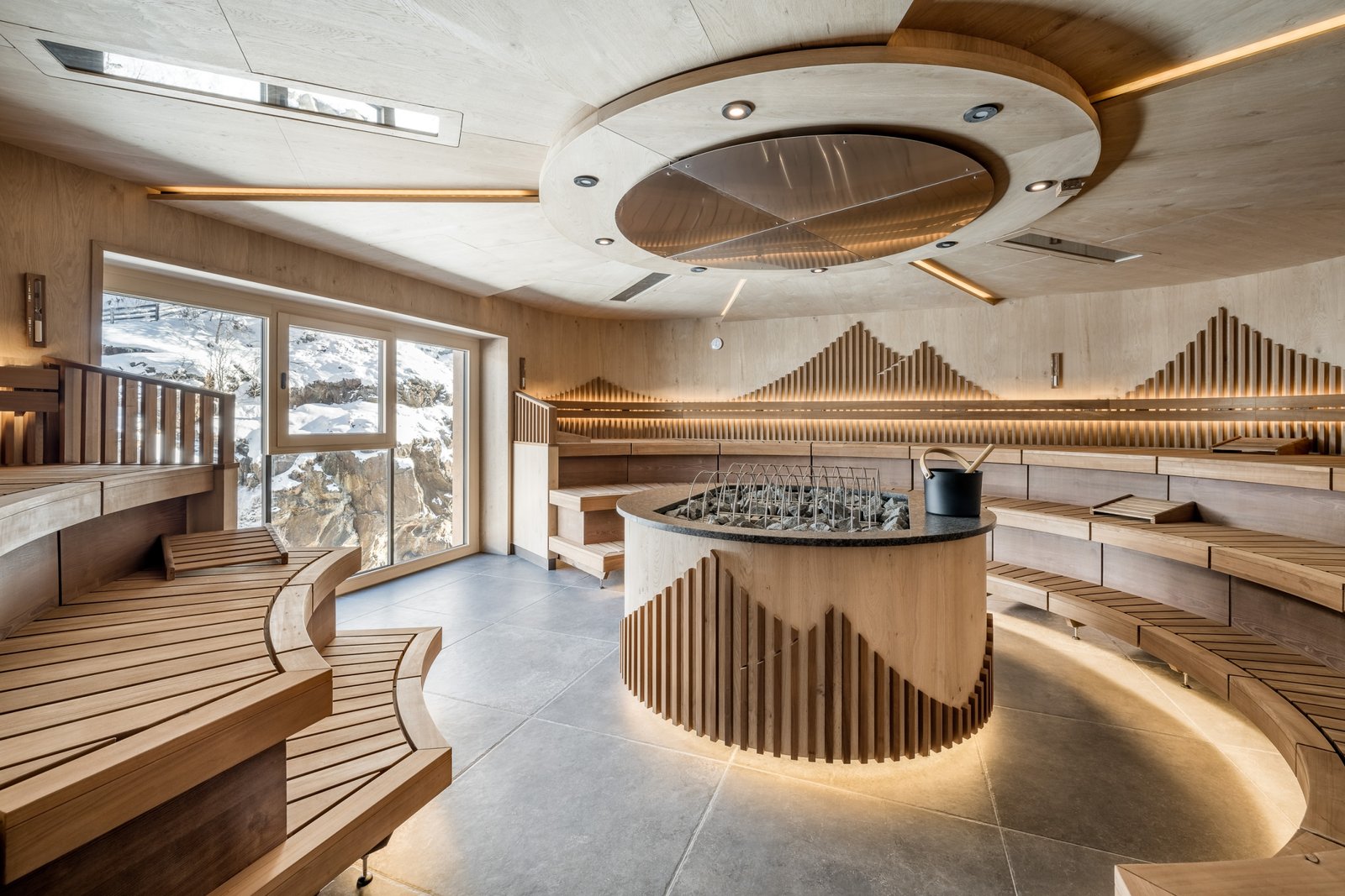 Hotel Das Central - Alpine. Luxury. Life., the spa