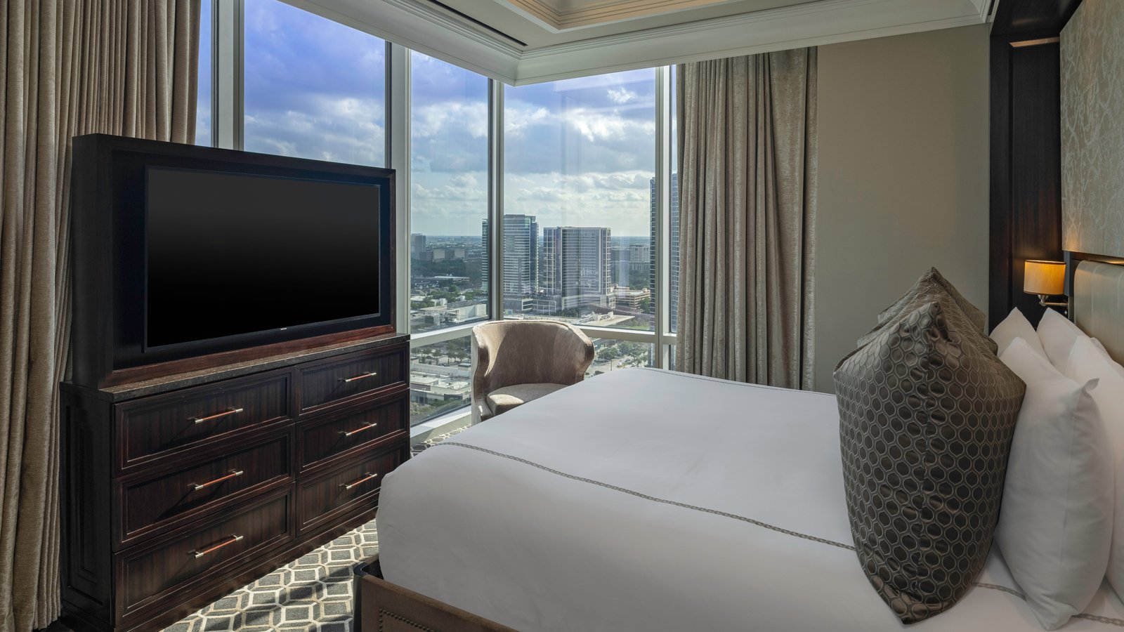 The Post Oak Hotel at Uptown Houston, rooms