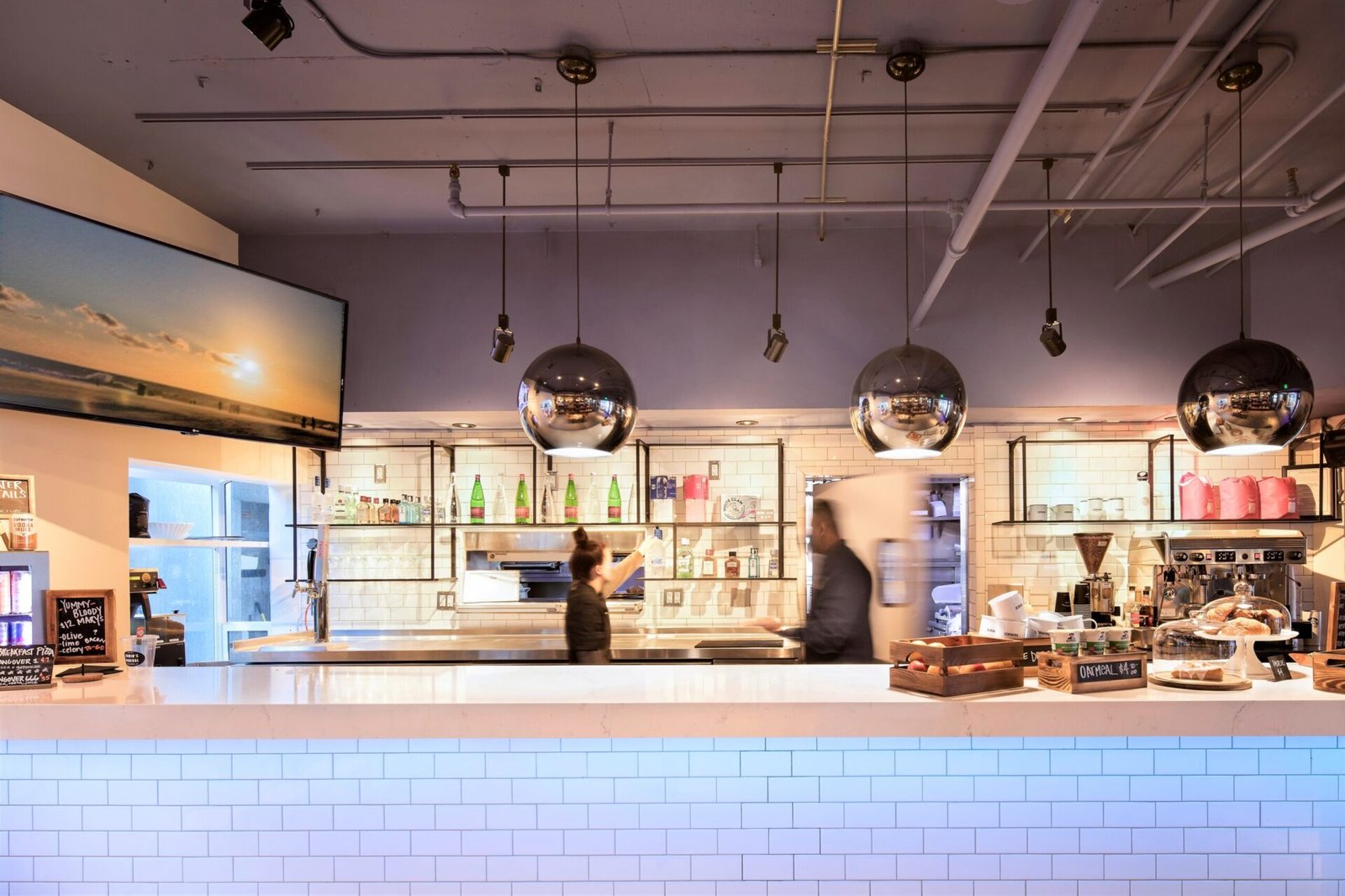 Hotel Erwin — eat & drink