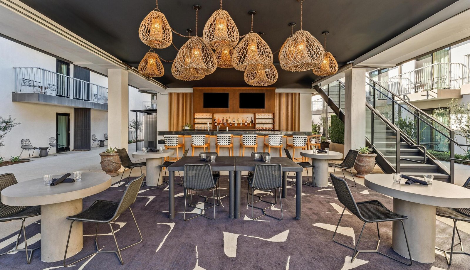 Hotel Erwin — eat & drink