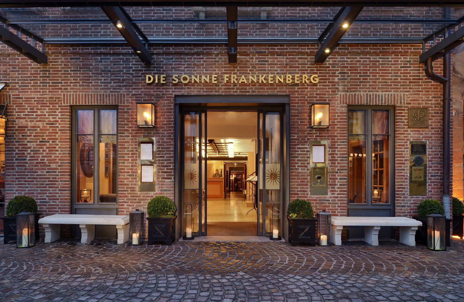 Hotel Die Sonne Frankenberg, backstory