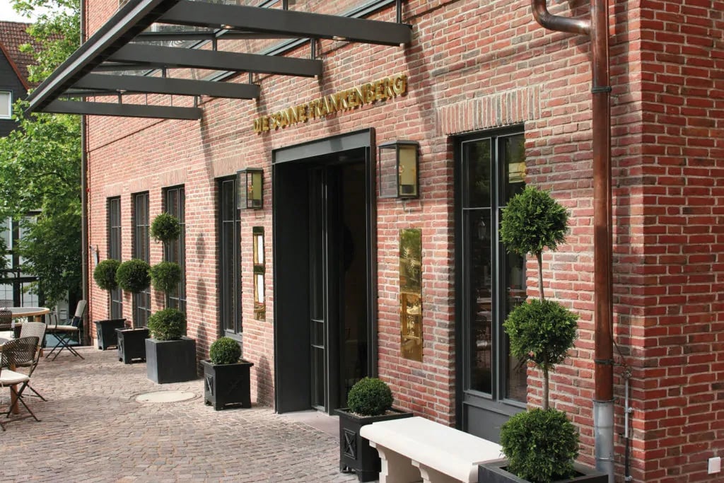 Hotel Die Sonne Frankenberg, backstory
