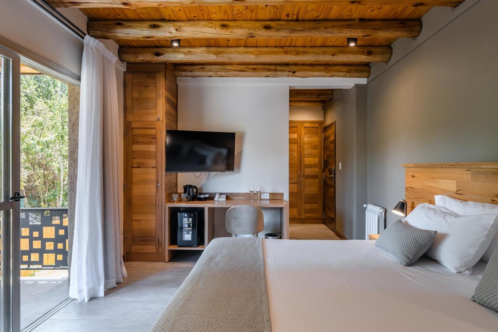 Casa VITA by Lares de Chacras, rooms