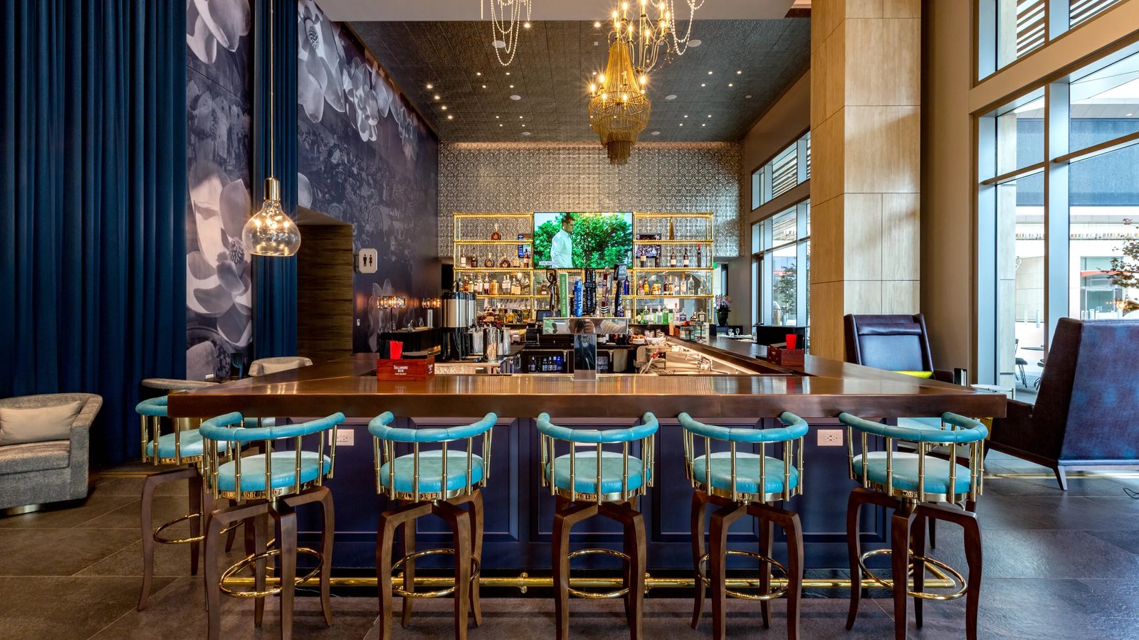 Hotel Indigo Los Angeles Downtown — eat & drink