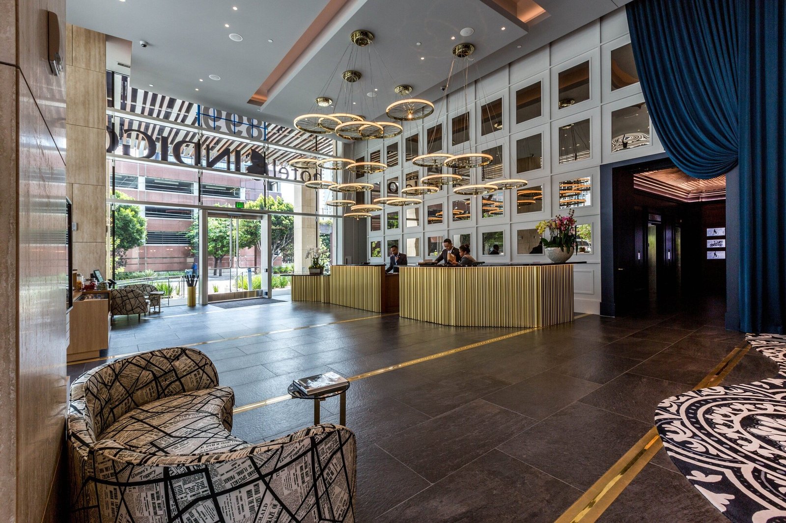 Hotel Indigo Los Angeles Downtown — vibe