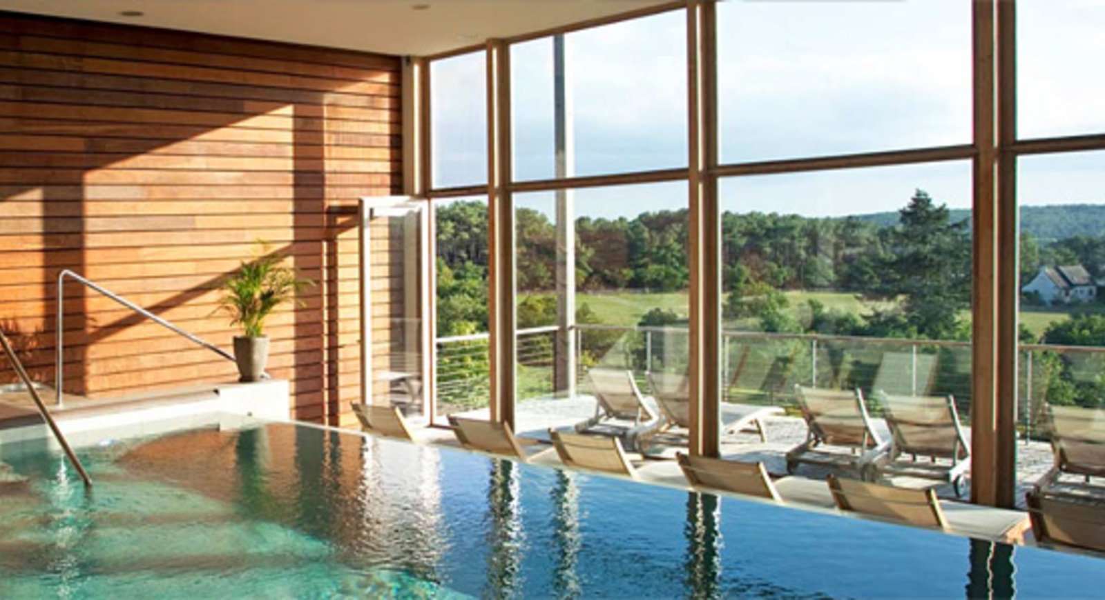 La Grée Des Landes, the pool