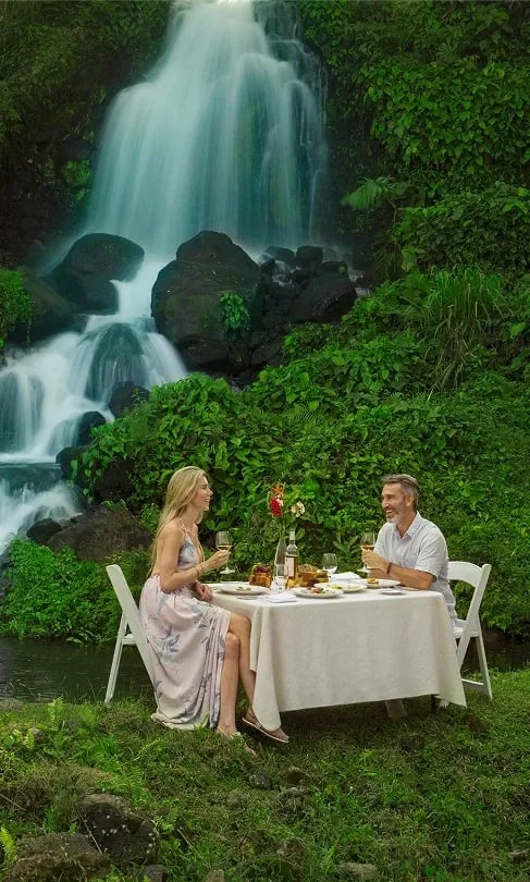 Origins Luxury Lodge (Floral), eat & drink
