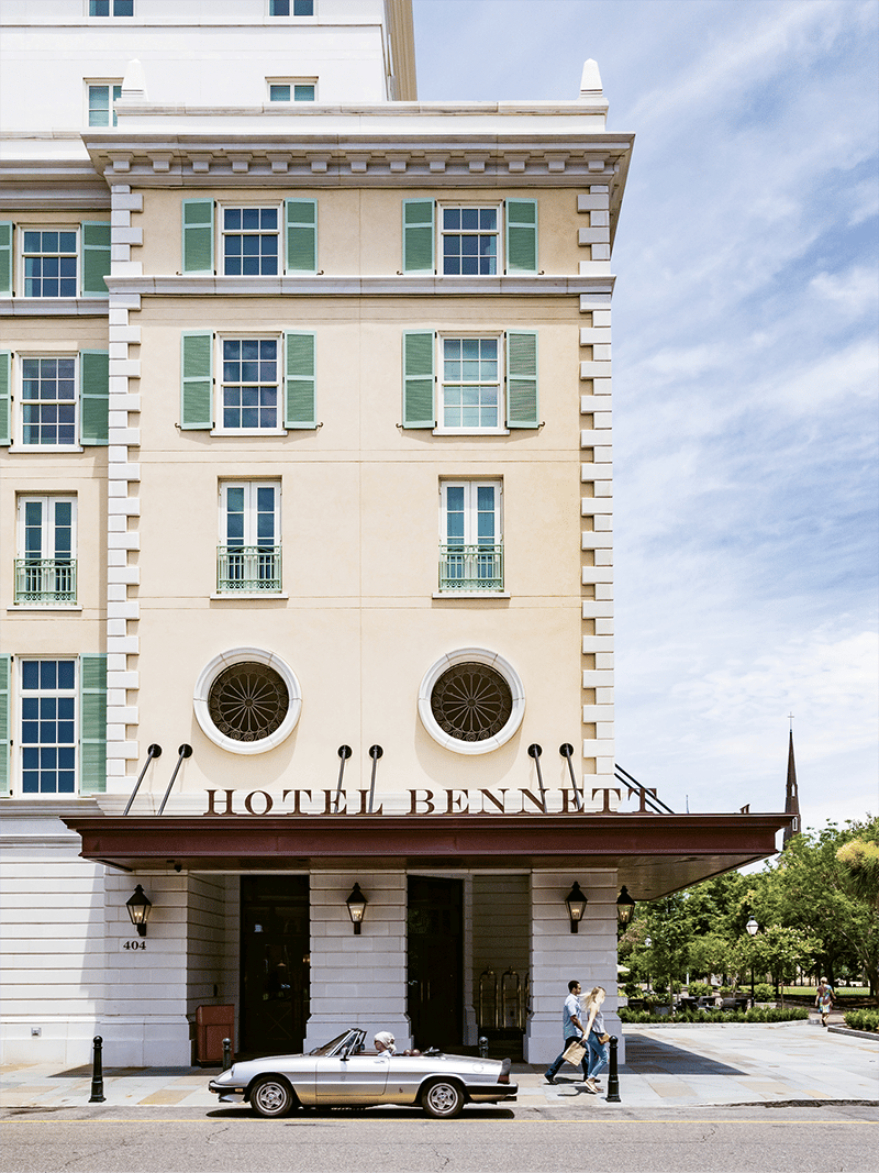 Hotel Bennett, backstory