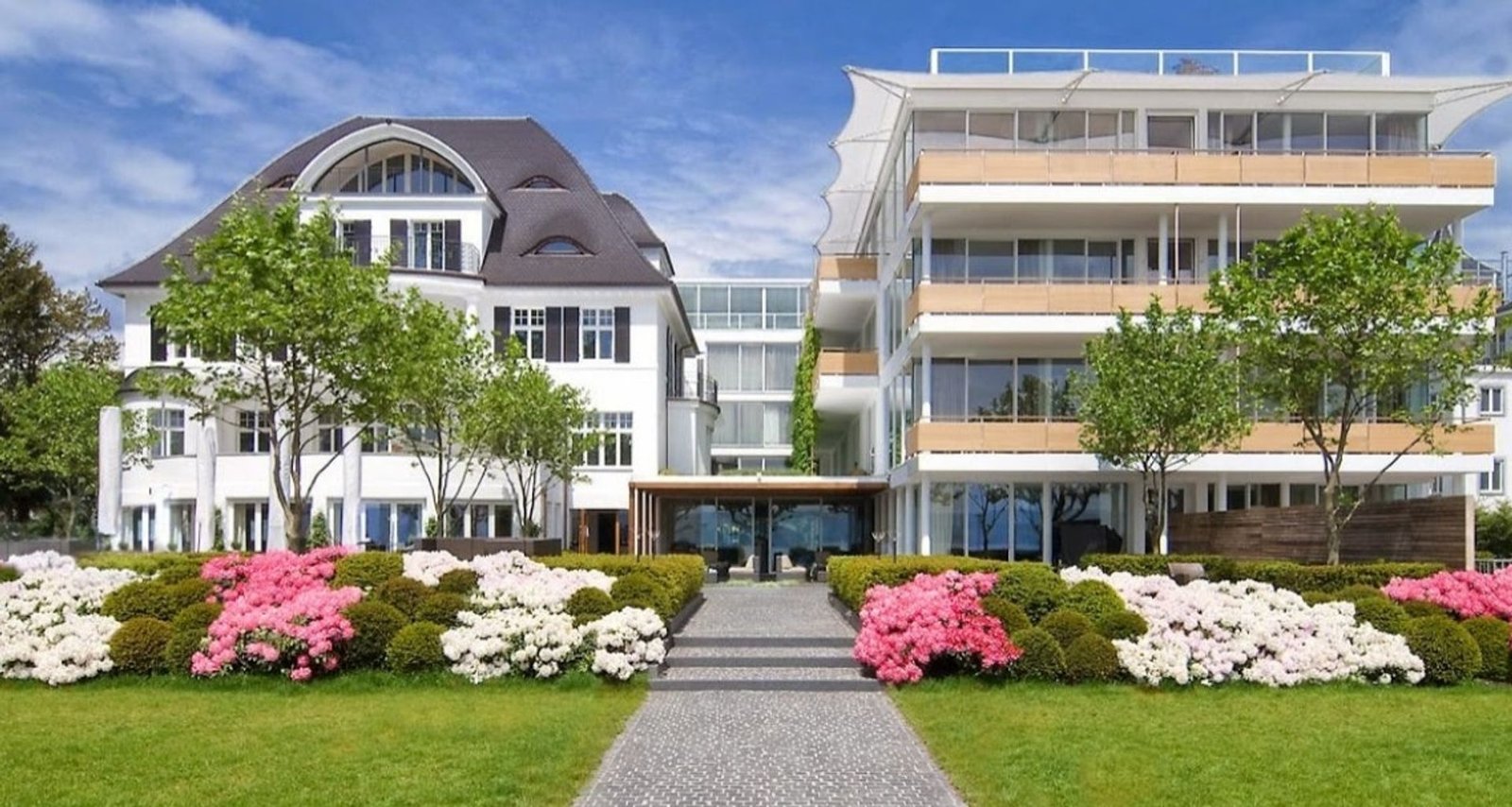 RIVA - Das Hotel am Bodensee, backstory