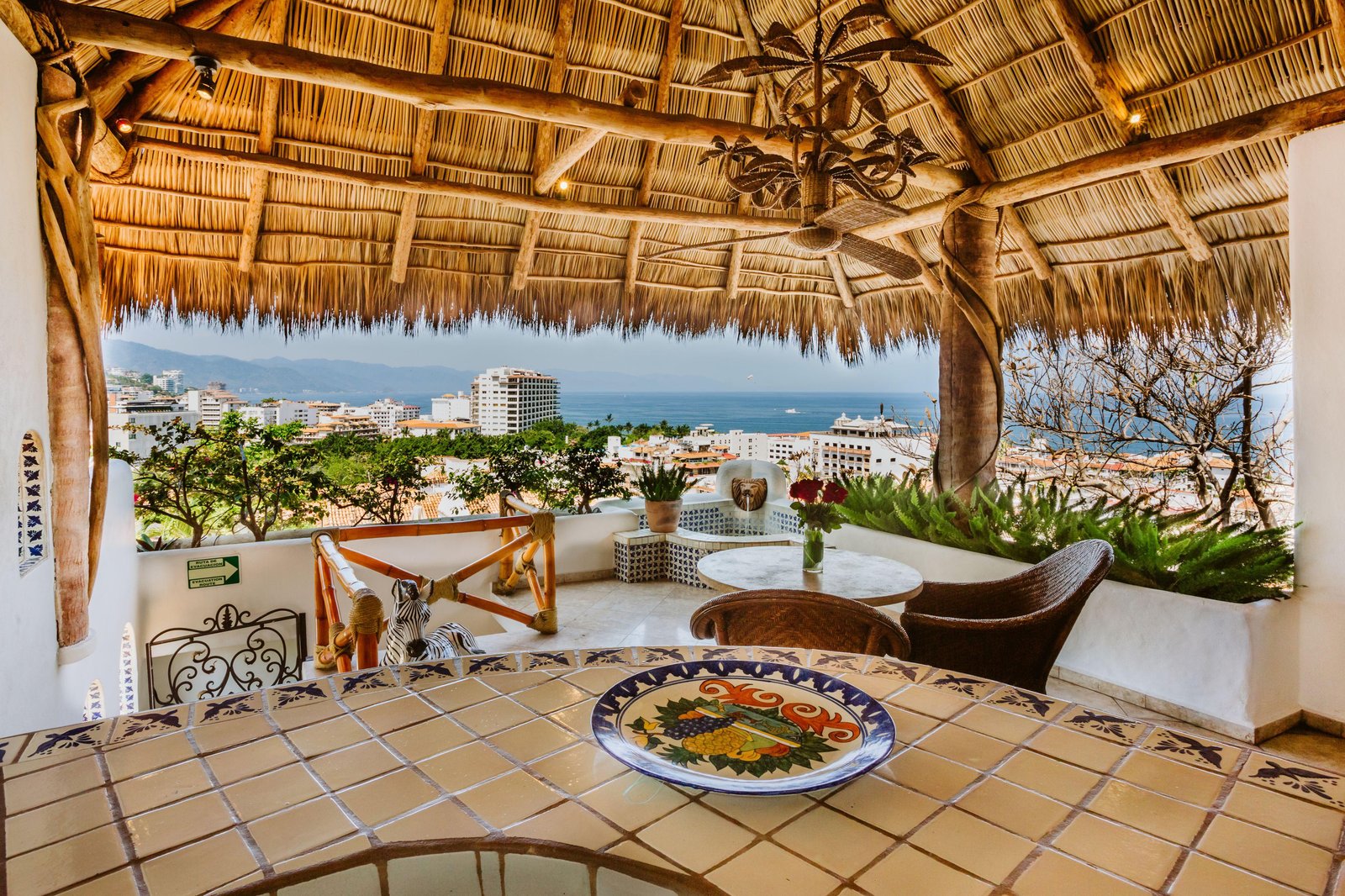 Hacienda San Angel, eat & drink