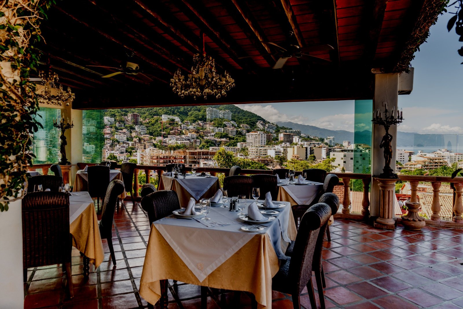 Hacienda San Angel, eat & drink
