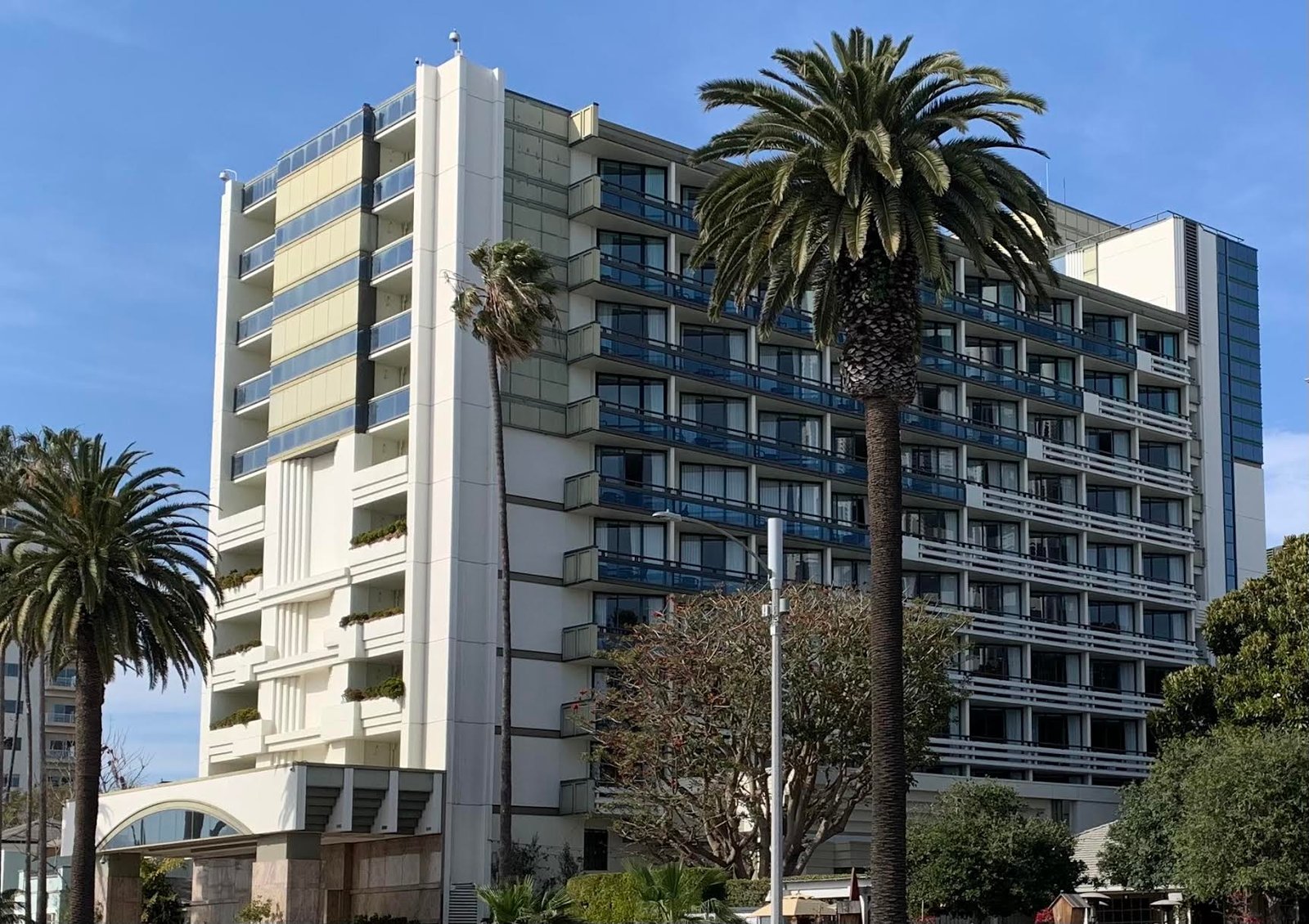Fairmont Miramar Hotel & Bungalows — backstory