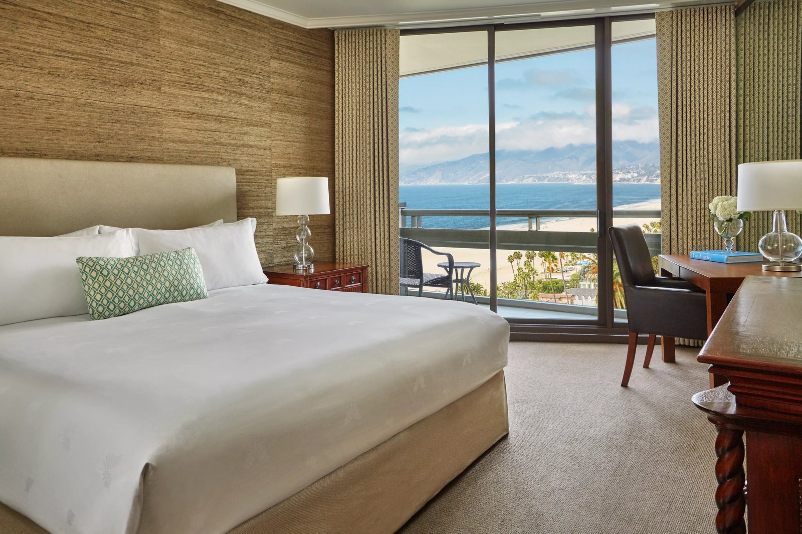 Fairmont Miramar Hotel & Bungalows — rooms
