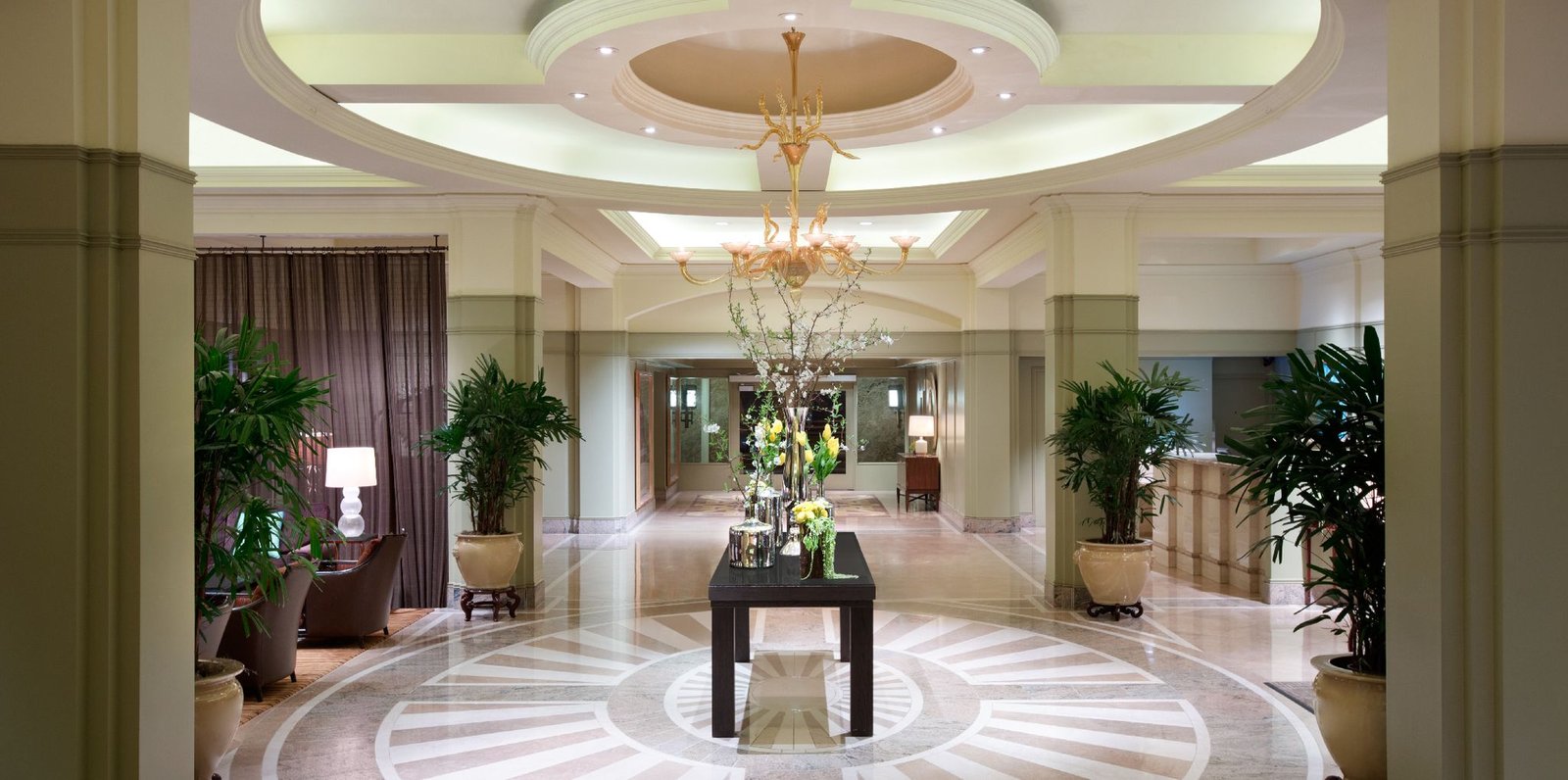 Fairmont Miramar Hotel & Bungalows — vibe