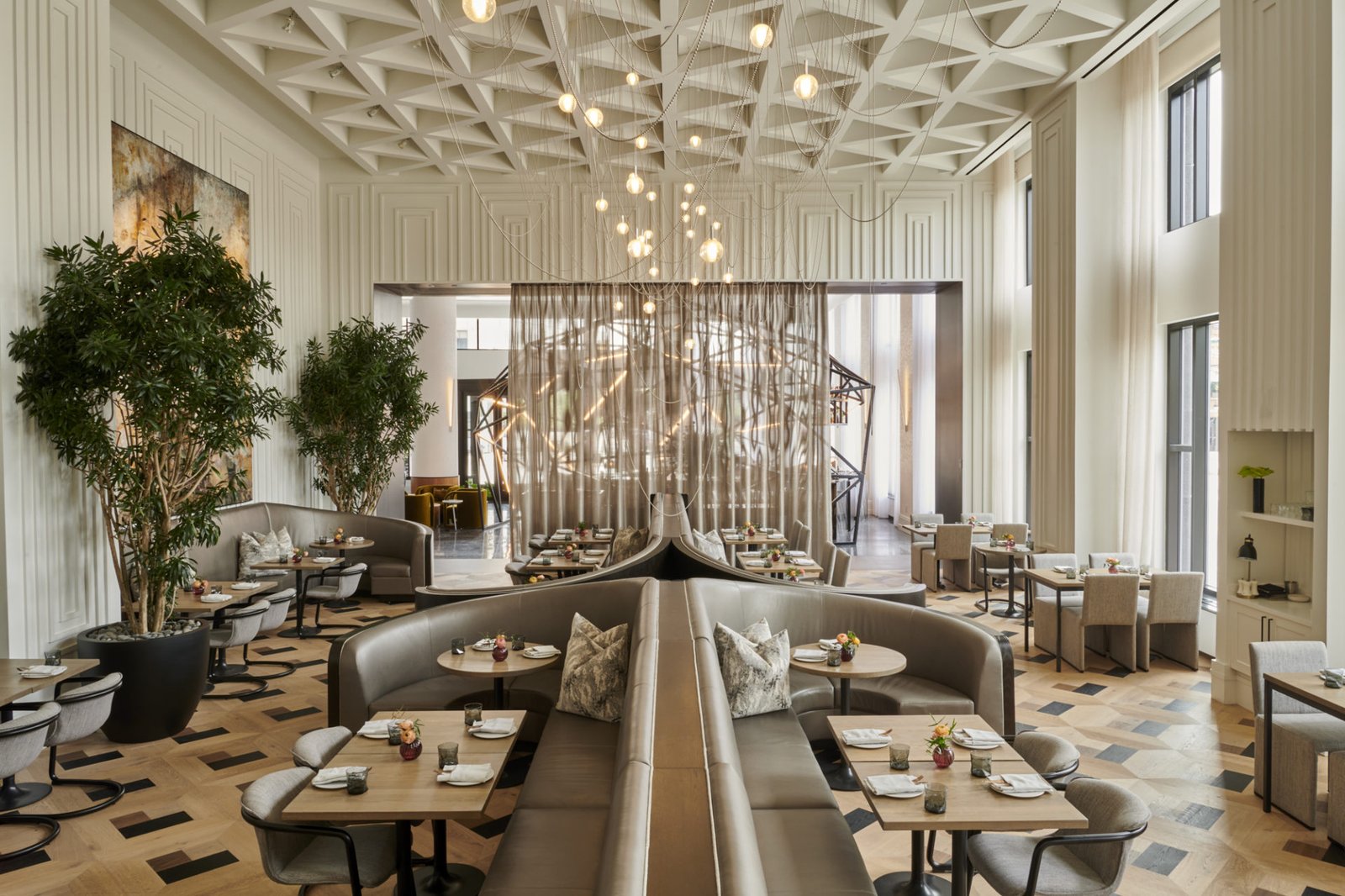 Daxton Hotel Birmingham, Curio Collection by Hilton, eat & drink