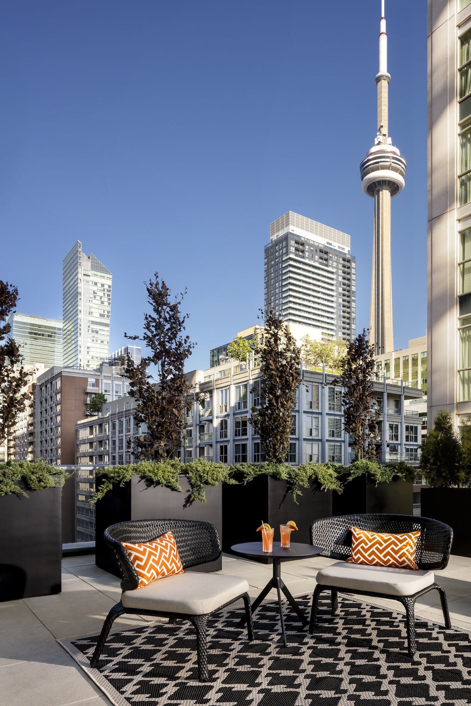 BISHA, a Luxury Collection Hotel, Toronto, vibe