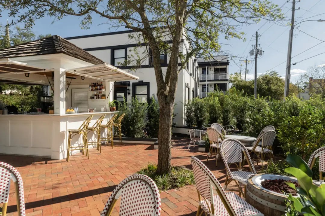 ARRIVE Wilmington, eat & drink